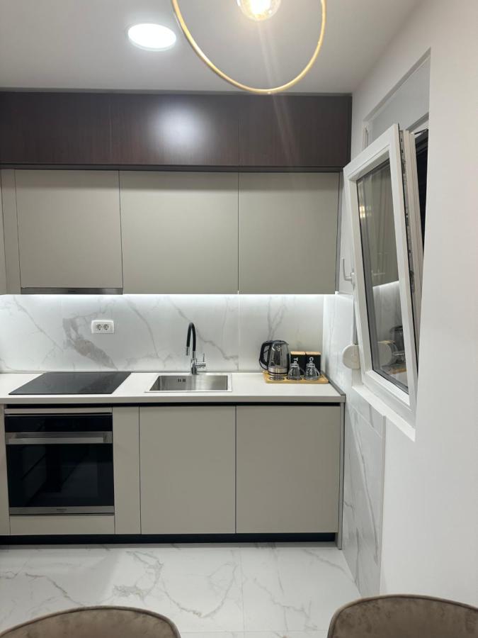 Luxury Apartments D&B Podgorica Esterno foto